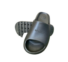 Carregar imagem no visualizador da galeria, Chinelo Slide Nuvem Preta