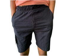 Carregar imagem no visualizador da galeria, Short Cargo Preto
