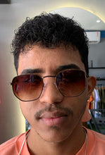 Carregar imagem no visualizador da galeria, Óculos MP
